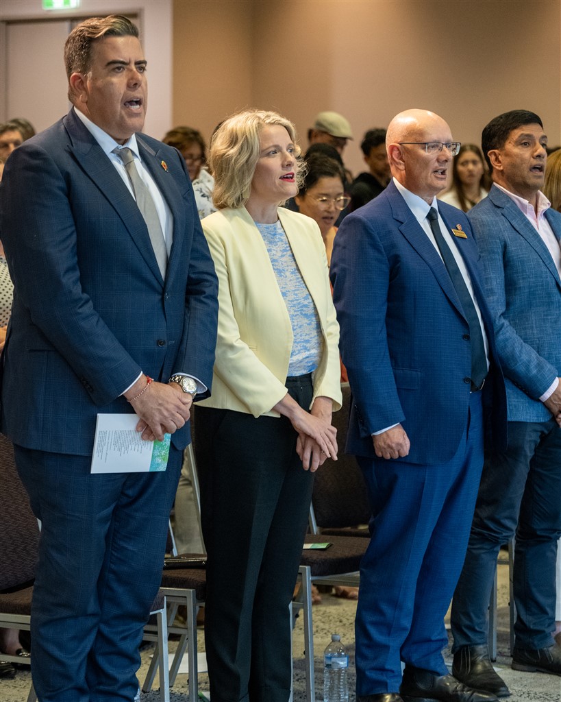 (l-r) Milton Dick (Oxley), Minister for Home Affairs Clare O'Neil, and Shayne Neumann (Blair) during the Ipswich citizenship ceremony. Photo: Home Affairs. Photo: Home Affairs.